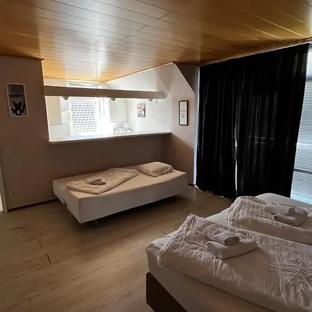 1 Apartment