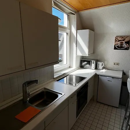 1 * Kaiserslautern